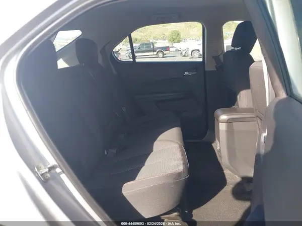 2GNALBEKXH1528637 2017 CHEVROLET EQUINOX - Image 8