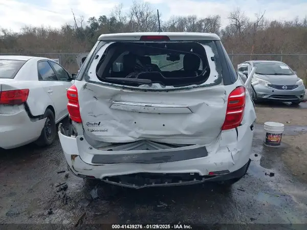 2GNALBEKXH1546555 2017 CHEVROLET EQUINOX - Image 8
