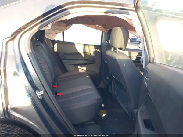 2GNALBEKXH1566501 2017 CHEVROLET EQUINOX - Image 8