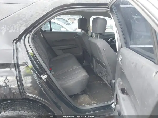 2GNALBEKXH1575814 2017 CHEVROLET EQUINOX - Image 8