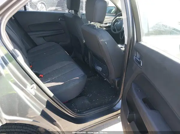 2GNALBEKXH1577918 2017 CHEVROLET EQUINOX - Image 8