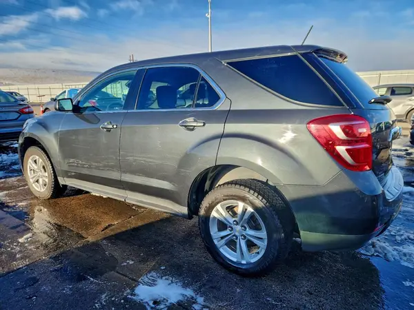 2GNALBEKXH1607757 2017 CHEVROLET EQUINOX - Image 2