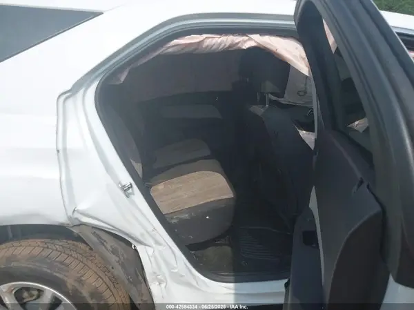 2GNALCEK0H1520455 2017 CHEVROLET EQUINOX - Image 8