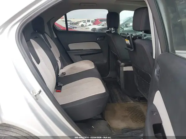 2GNALCEK0H1533660 2017 CHEVROLET EQUINOX - Image 8