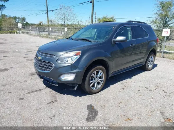 2GNALCEK0H1550832 2017 CHEVROLET EQUINOX - Image 2