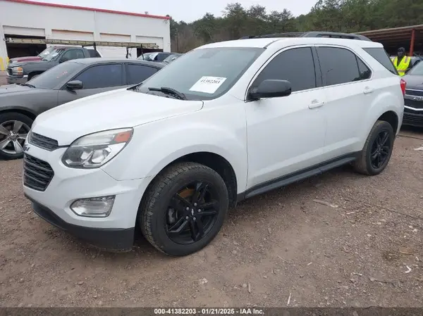 2GNALCEK0H1563645 2017 CHEVROLET EQUINOX - Image 2