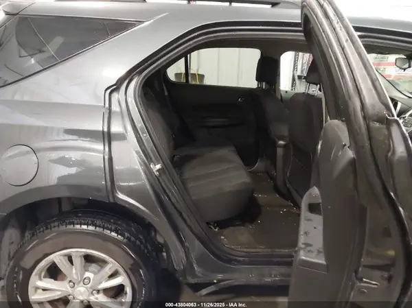 2GNALCEK0H1576962 2017 CHEVROLET EQUINOX - Image 8