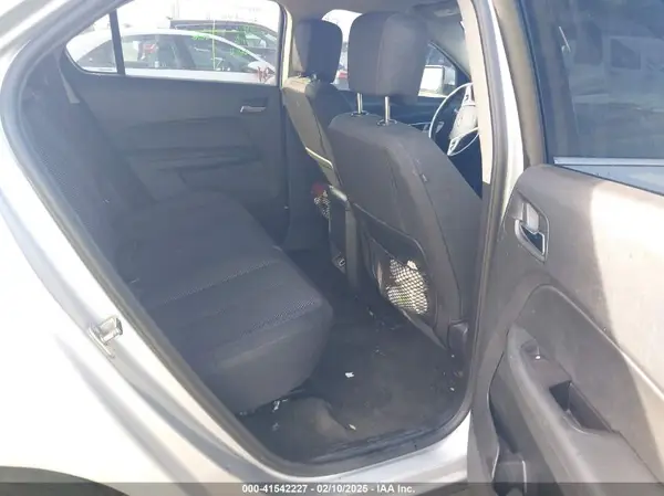 2GNALCEK0H1587055 2017 CHEVROLET EQUINOX - Image 8