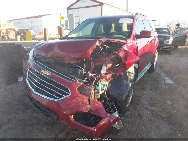 2GNALCEK0H1596239 2017 CHEVROLET EQUINOX - Image 2
