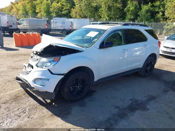 2GNALCEK0H1597181 2017 CHEVROLET EQUINOX - Image 2