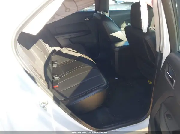 2GNALCEK0H1597181 2017 CHEVROLET EQUINOX - Image 8