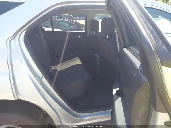 2GNALCEK0H1597620 2017 CHEVROLET EQUINOX - Image 8