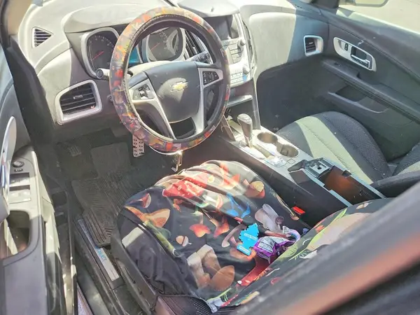 2GNALCEK0H1600743 2017 CHEVROLET EQUINOX - Image 8