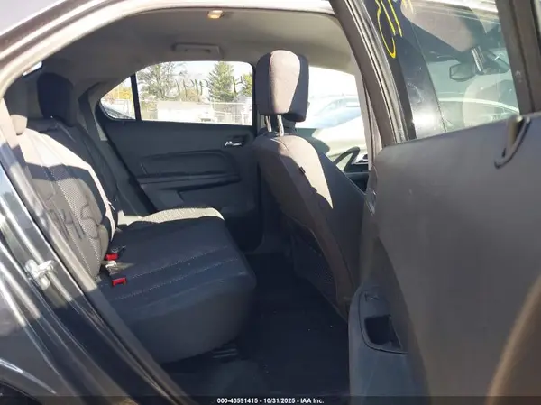2GNALCEK0H1613816 2017 CHEVROLET EQUINOX - Image 8
