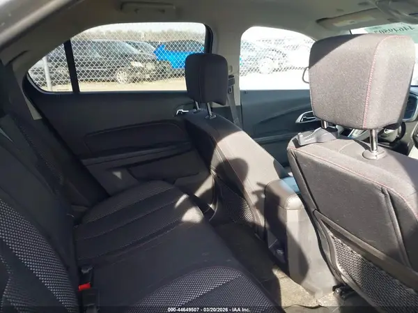 2GNALCEK0H6105123 2017 CHEVROLET EQUINOX - Image 8