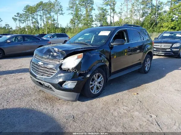 2GNALCEK0H6120267 2017 CHEVROLET EQUINOX - Image 2