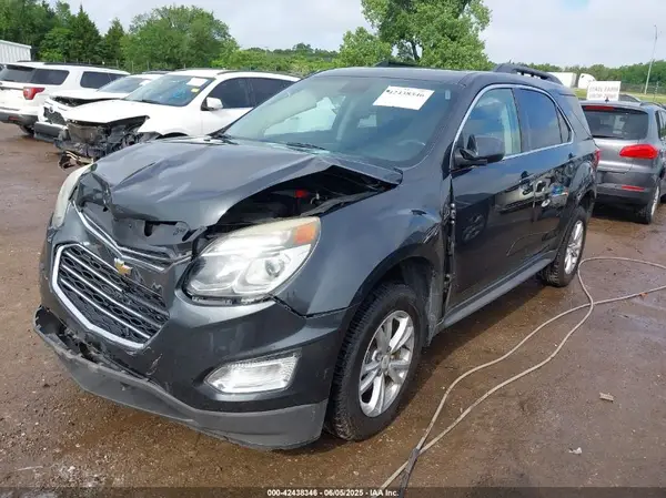 2GNALCEK0H6125565 2017 CHEVROLET EQUINOX - Image 2