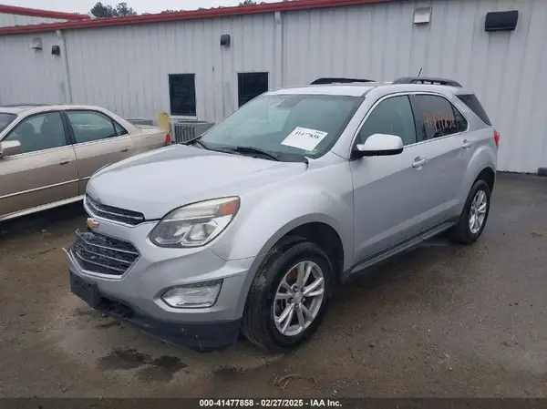 2GNALCEK0H6227027 2017 CHEVROLET EQUINOX - Image 2