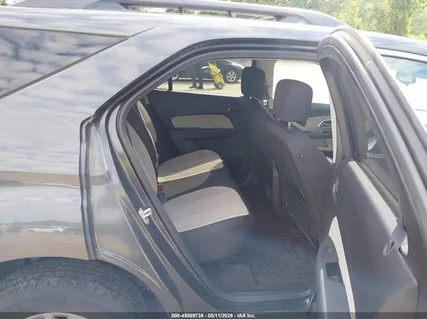 2GNALCEK0H6251604 2017 CHEVROLET EQUINOX - Image 8