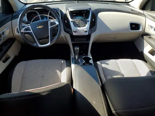 2GNALCEK0H6318413 2017 CHEVROLET EQUINOX - Image 8