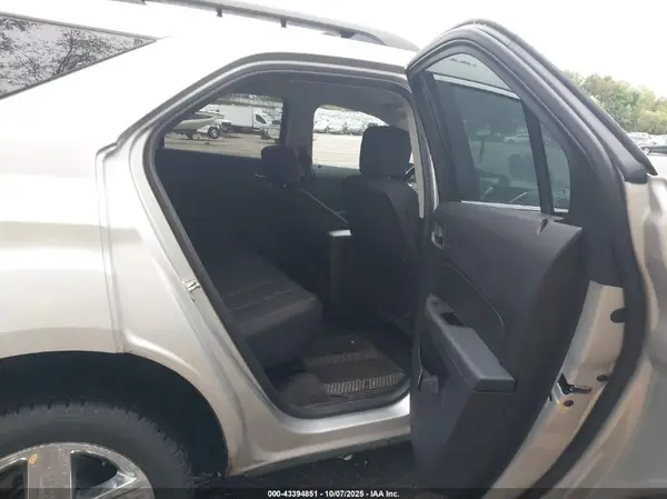 2GNALCEK1G1121326 2016 CHEVROLET EQUINOX - Image 8