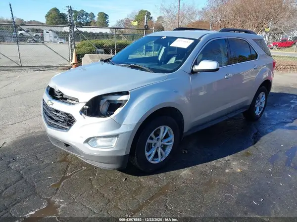 2GNALCEK1H1510775 2017 CHEVROLET EQUINOX - Image 2