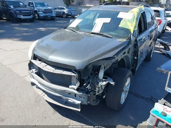 2GNALCEK1H1513224 2017 CHEVROLET EQUINOX - Image 2