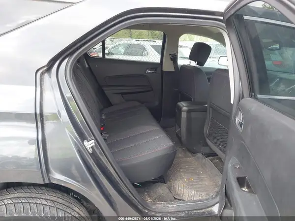 2GNALCEK1H1515197 2017 CHEVROLET EQUINOX - Image 8