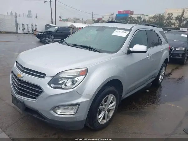 2GNALCEK1H1549155 2017 CHEVROLET EQUINOX - Image 2