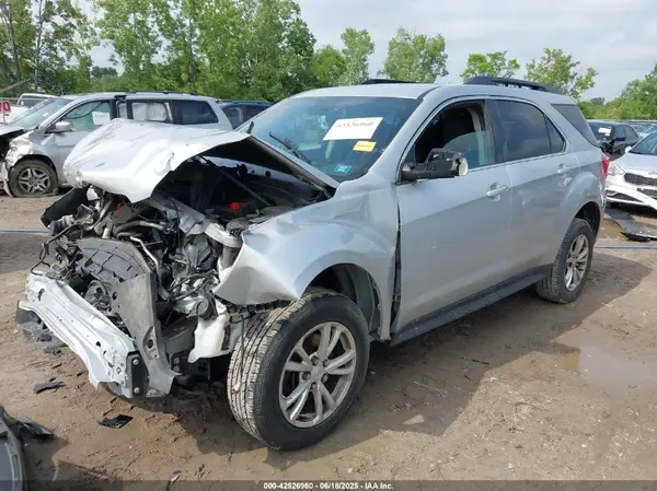 2GNALCEK1H1562326 2017 CHEVROLET EQUINOX - Image 2