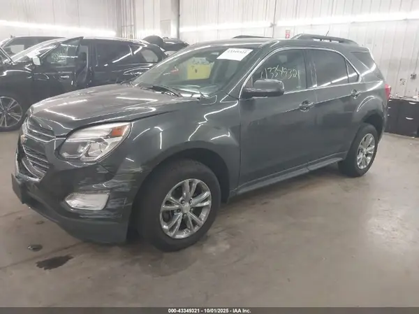 2GNALCEK1H1567123 2017 CHEVROLET EQUINOX - Image 2