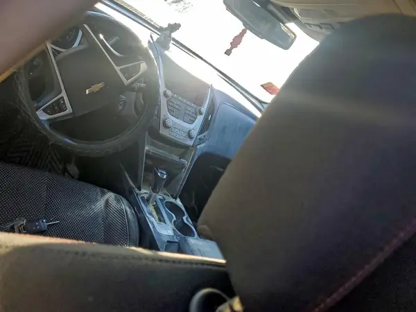 2GNALCEK1H1571530 2017 CHEVROLET EQUINOX - Image 8