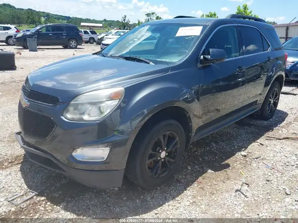 2GNALCEK1H1581930 2017 CHEVROLET EQUINOX - Image 2