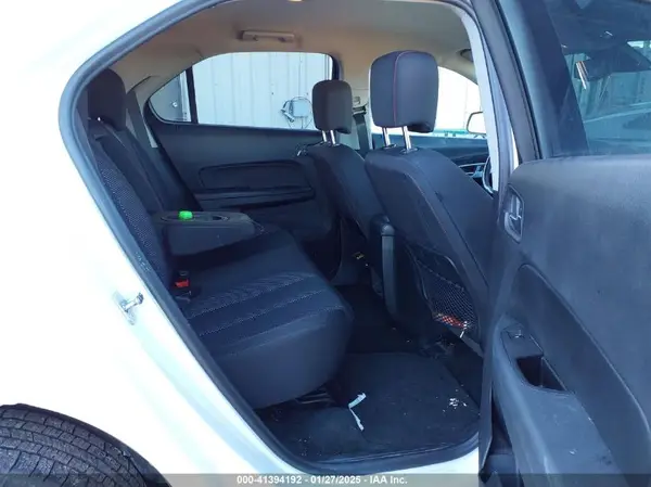 2GNALCEK1H1588246 2017 CHEVROLET EQUINOX - Image 8