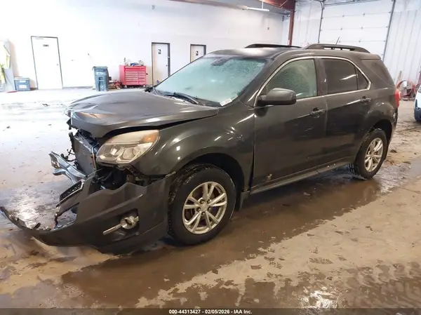 2GNALCEK1H1609080 2017 CHEVROLET EQUINOX - Image 2