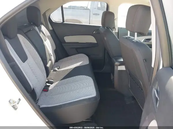 2GNALCEK1H1613758 2017 CHEVROLET EQUINOX - Image 8