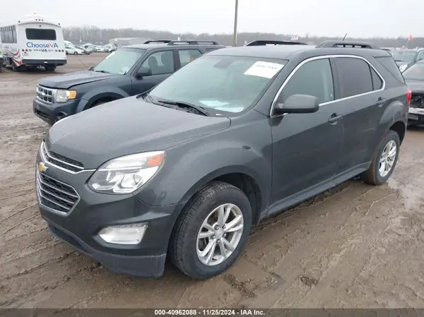 2GNALCEK1H1617387 2017 CHEVROLET EQUINOX - Image 2