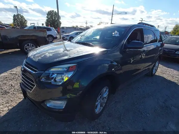 2GNALCEK1H6151463 2017 CHEVROLET EQUINOX - Image 2