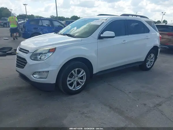 2GNALCEK1H6187587 2017 CHEVROLET EQUINOX - Image 2