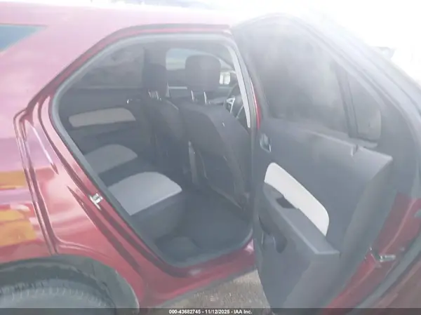 2GNALCEK1H6192269 2017 CHEVROLET EQUINOX - Image 8