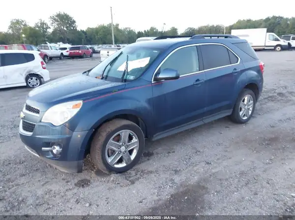2GNALCEK1H6228574 2017 CHEVROLET EQUINOX - Image 2