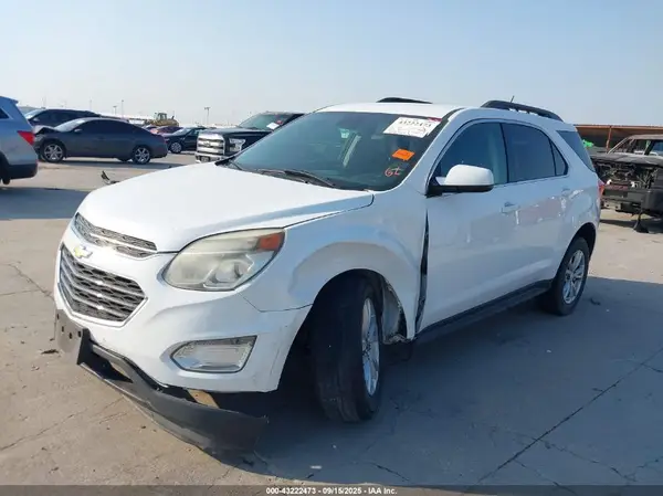 2GNALCEK1H6258433 2017 CHEVROLET EQUINOX - Image 2