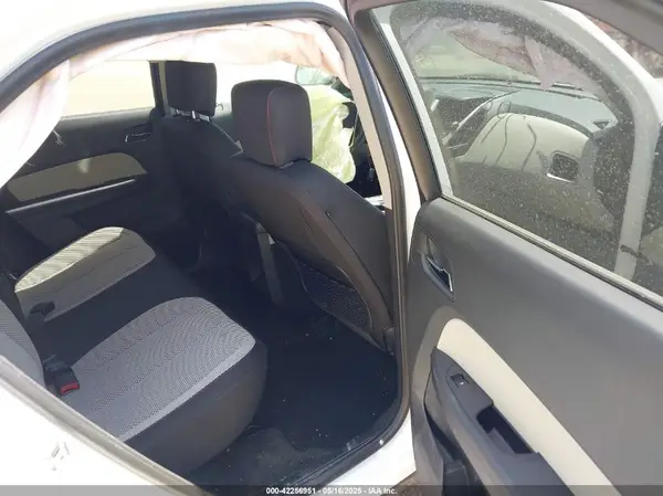 2GNALCEK1H6322485 2017 CHEVROLET EQUINOX - Image 8
