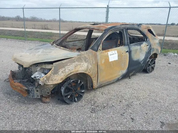 2GNALCEK2G1179140 2016 CHEVROLET EQUINOX - Image 2