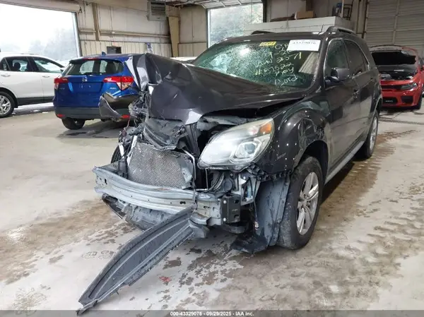 2GNALCEK2G6192571 2016 CHEVROLET EQUINOX - Image 2
