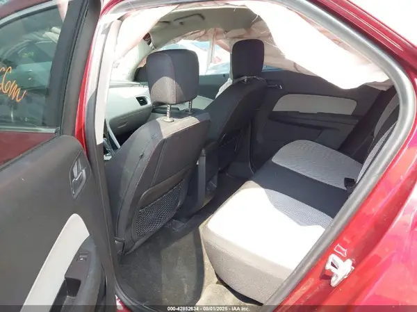 2GNALCEK2H1537631 2017 CHEVROLET EQUINOX - Image 8