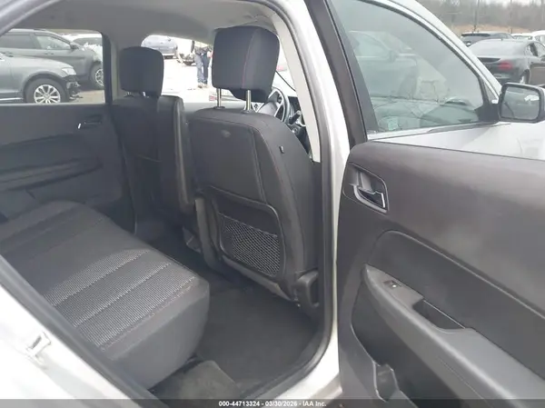 2GNALCEK2H1538228 2017 CHEVROLET EQUINOX - Image 8