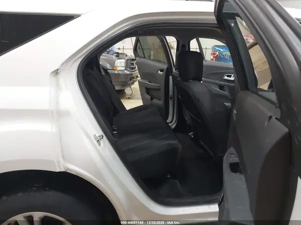 2GNALCEK2H1576316 2017 CHEVROLET EQUINOX - Image 8