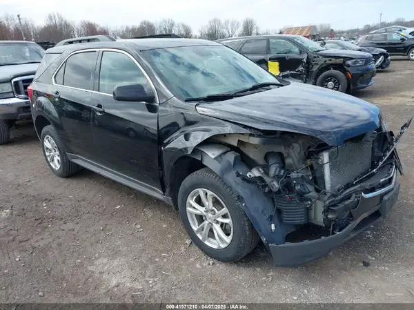 2GNALCEK2H1578177 2017 CHEVROLET EQUINOX - Image 1