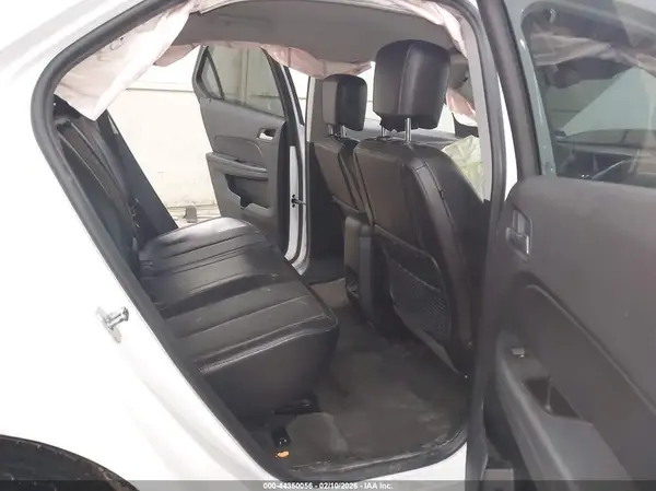 2GNALCEK2H1587106 2017 CHEVROLET EQUINOX - Image 8